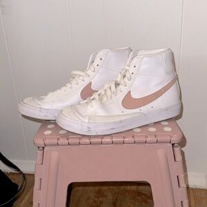 Nike Women’s High Tops